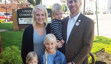 Primary-winning family featured