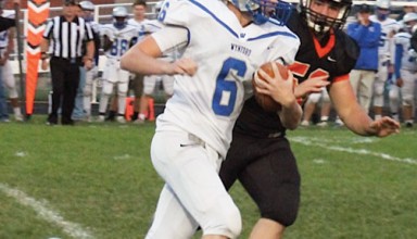 Quarterback scramble